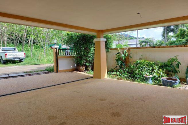 Nice Three Bedroom Single Storey House with Spacious Yard for Sale in Mission Hills-22