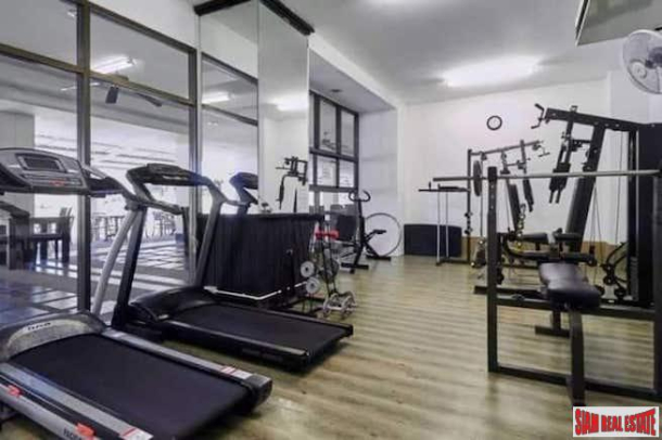Spacious 65 sqm One Bedroom Condo + Sofa Bed, Fast WIFI, Pool & Gym for Sale in Patong-16