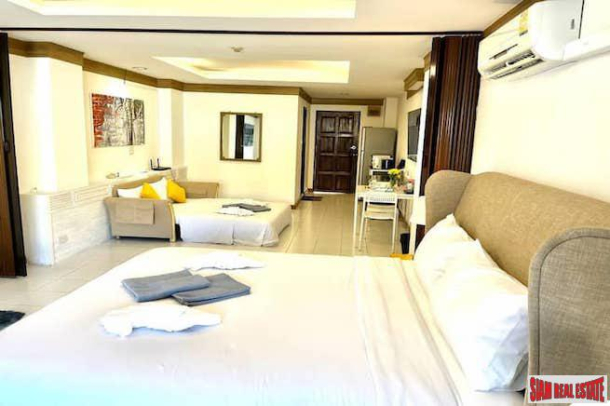 Spacious 65 SM One Bedroom Condo + Sofa Bed, Fast WIFI, Pool & Gym for Rent in Patong-9