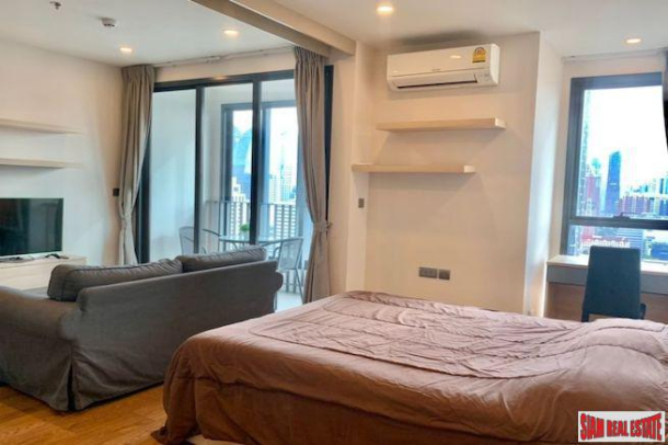 Q Chidlom - Phetchaburi | One Bedroom Condo with Exceptional City Views for Sale  in Chitlom-4