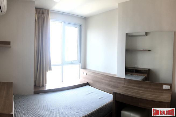 Rhythm Sathorn | Furnished Two Bedroom Condo with Beautiful City Views for Rent in Sathorn-14