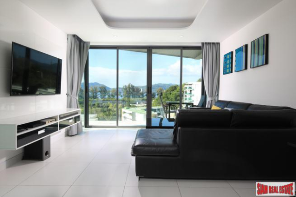 Absolute Twin Sands | Fantastic One Bedroom Penthouse with 180 Degree Sea Views for Sale in Patong-5