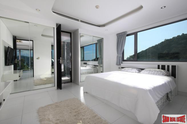 Absolute Twin Sands | Fantastic One Bedroom Penthouse with 180 Degree Sea Views for Sale in Patong-7