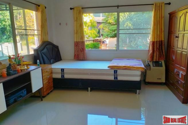 Large Three Bedroom House with Big Lush Garden for Sale in Doi Saket-21