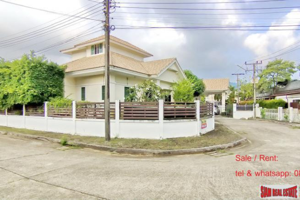 Land & House Park | Five Bedroom, Three Bath House for Rent in Secure Neighborhood - Pets Welcomed-1
