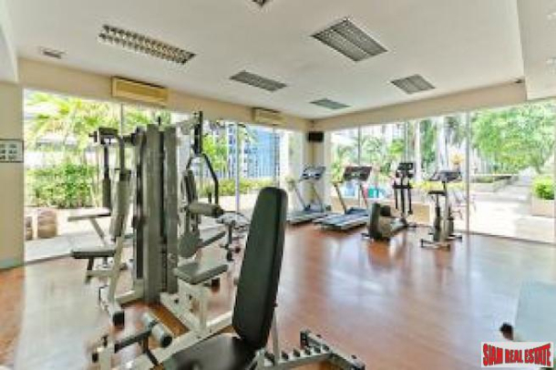 Grand Parkview Asoke | Large Two Bedroom with Huge Private Terrace for Sale-25