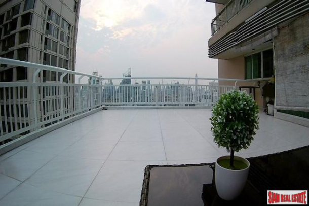 Grand Parkview Asoke | Large Two Bedroom with Huge Private Terrace for Sale-5