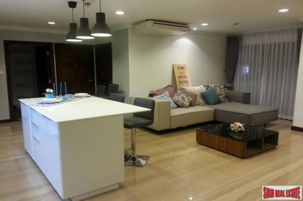 Richmond Palace Condominium | Bright & Peaceful Three Bedroom Corner Unit for Sale in Phrom Phong-2