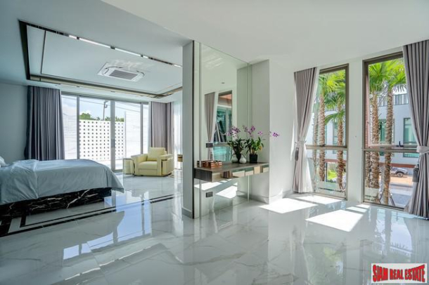 New Project of Stunning and Ultra Modern Luxury 6 Bed Pool Villas at Pattaya City-12