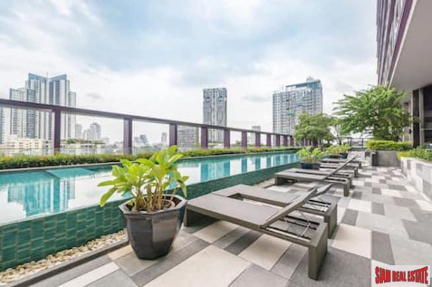 Noble Remix Sukhumvit 36 | Newly Renovated One Bedroom Condo for Sale in a Great Location - Building Connected to BTS Thong Lo-1