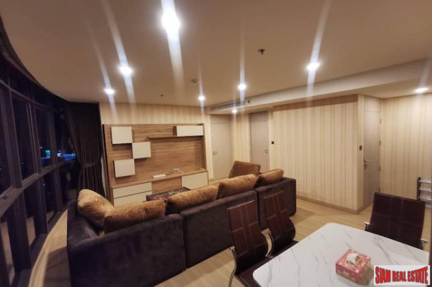 Lumpini Suites Phetchaburi-Makkasan | Top Floor Two Bedroom Condo with Nice City Views for Sale-23