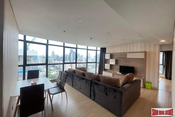 Lumpini Suites Phetchaburi-Makkasan | Top Floor Two Bedroom Condo with Nice City Views for Rent-16