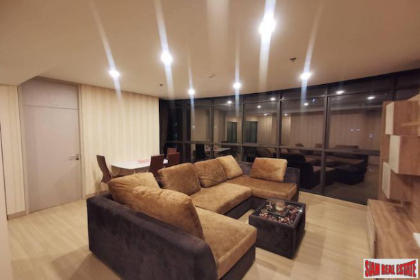 Lumpini Suites Phetchaburi-Makkasan | Top Floor Two Bedroom Condo with Nice City Views for Rent-20