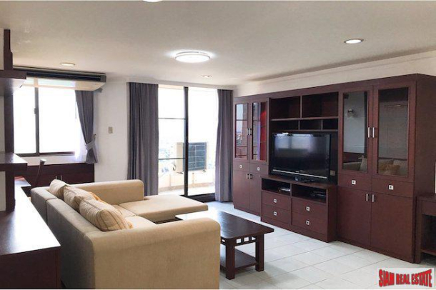 Supalai Place Condominium | Spacious Two Bedroom Newly Renovated Condo for Sale in Phrom Phong-1