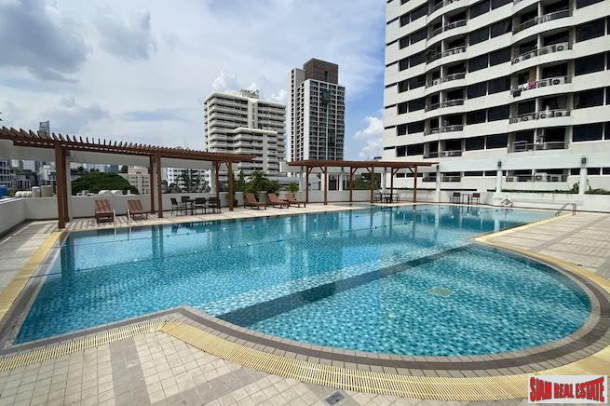 Supalai Place Condominium | Spacious Two Bedroom Newly Renovated Condo for Sale in Phrom Phong-3