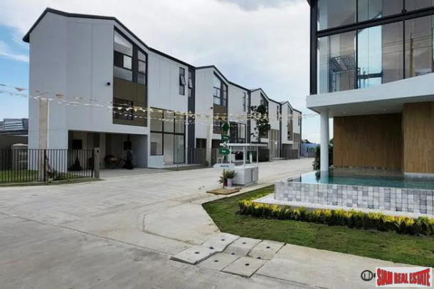 New Estate of Modern 3 Bed Town Homes with Club House Facilities at Min Buri, Bang Chan Station - Up to 23% Discount for Next Buyers! 3 Bed Units-30
