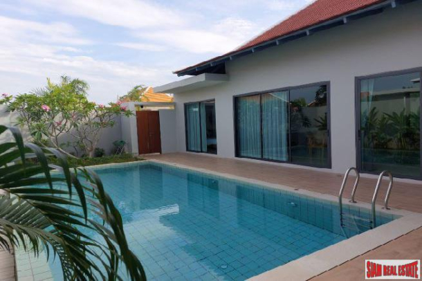 Large Single Storey Four Bedroom Pool Villa for Rent in Cherng Talay-2