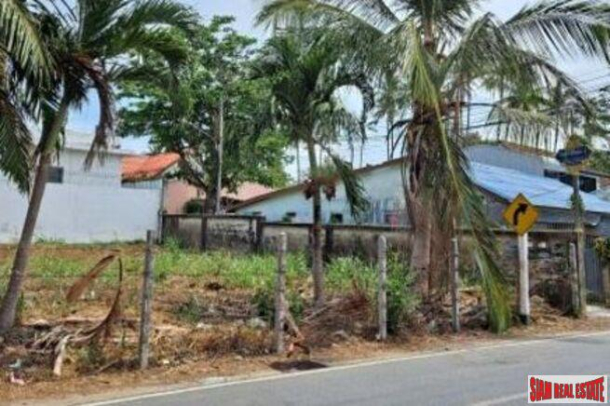 One Rai Land Plot for Sale on Main Road in Rawai, Square shape-6