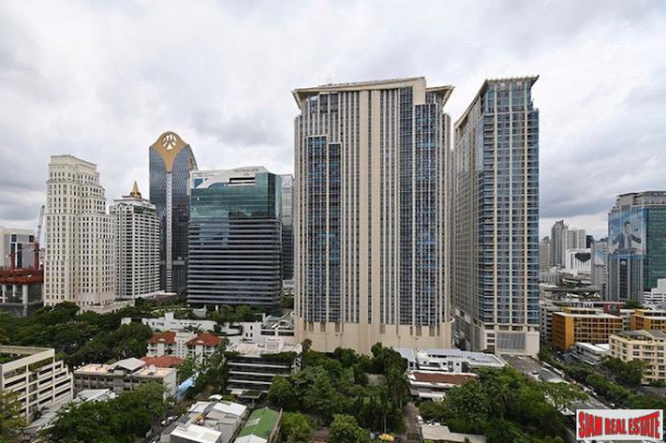 All Season Mansion | Well Renovated Three Bedroom Condo on 17th Floor for Sale in the Wireless Area of Bangkok-18
