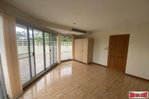 Baan Sukhumvit 36 | Large Two Bedroom Condo with Extra Large Balcony for Sale-15