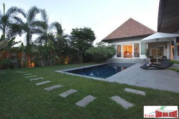 Boutique Three-Bedroom Pool Villa in for Sale in Nai Harn-3