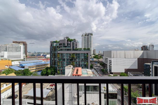 Noble Reveal | Two Bedroom Corner Unit with City Views for Rent in Ekkamai-15