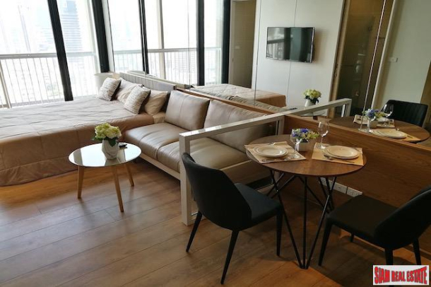 Park 24 | Charming Studio Condo with Beautiful City Views for Sale in Phrom Phong-3