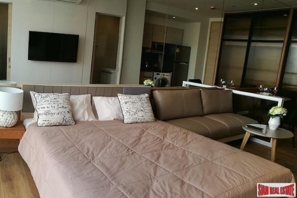 Park 24 | Charming Studio Condo with Beautiful City Views for Rent in Phrom Phong-14