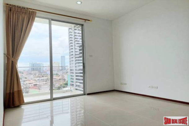 Villa Sathorn | Large One Bedroom Condo with Garden Views for Sale in Sathorn-8
