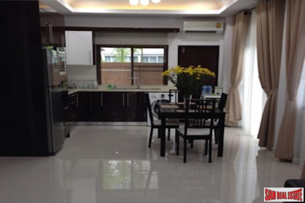 Baan Mabprachan Village | Spacious Two Storey, Three Bedroom House with Pool for Sale in Pattaya City-17