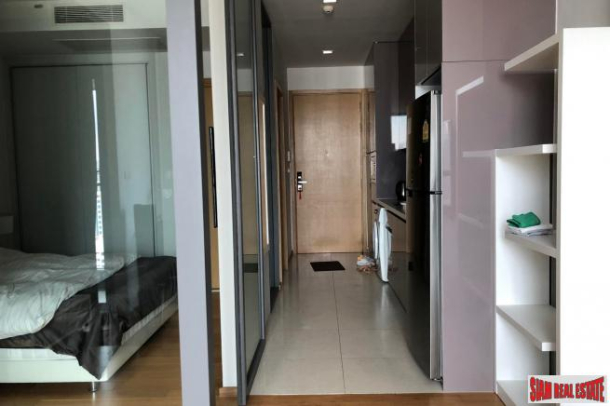 Hyde Sukhumvit 13 | Ultra Modern One Bedroom on 20th Floor for Sale with Direct BTS Access at Nana-9