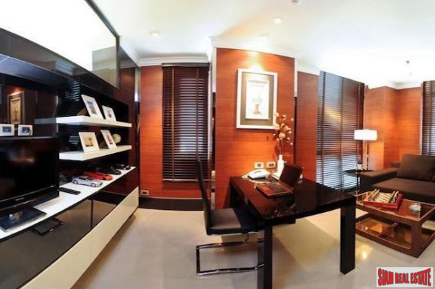 The Master Centrium Condo | Luxury Three Bedroom Condo with Great City Views for Sale in Asok-10