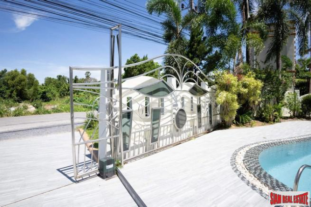 Banyan Tree | Luxury Two Bedroom Modern Thai Style Design Pool Villa for Sale in Laguna-27