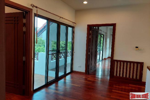Large 4 Bed Detached House for Rent with Swimming Pool in ThongLor-11