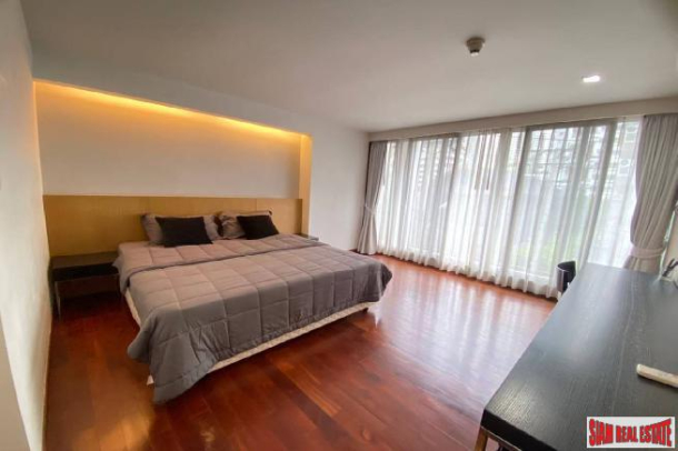 Casa 24 | Three bedroom condo for rent in Phromphong-5