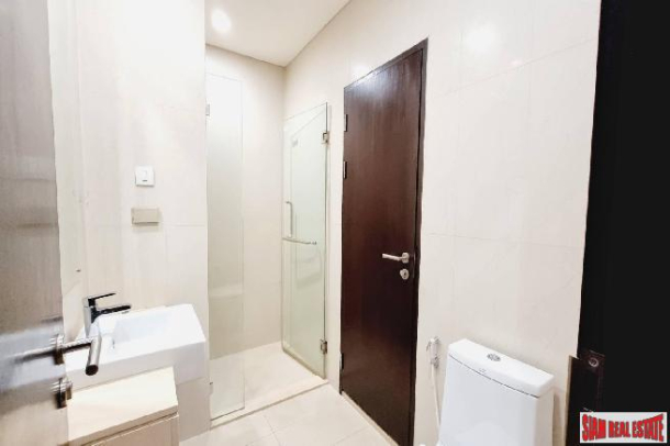Le Luk Condo | Modern Two Bedroom Room Condo for Rent in Prakanong-10