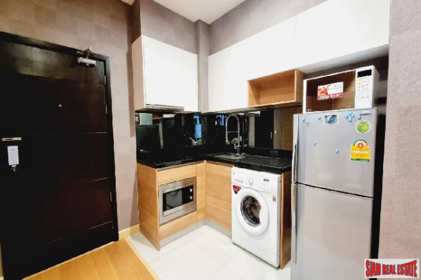 Le Luk Condo | Modern Two Bedroom Room Condo for Rent in Prakanong-15