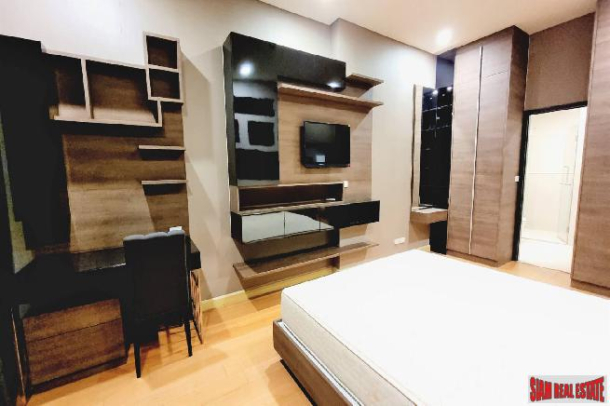 Le Luk Condo | Modern Two Bedroom Room Condo for Rent in Prakanong-5