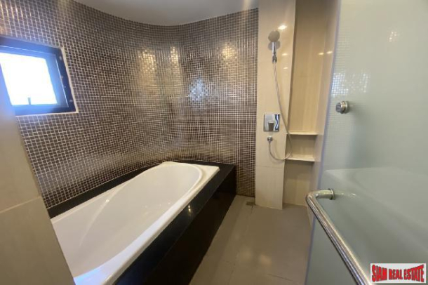 Charoenjai Place | Luxurious 3 Bedroom Condo for Rent in Ekkamai-4