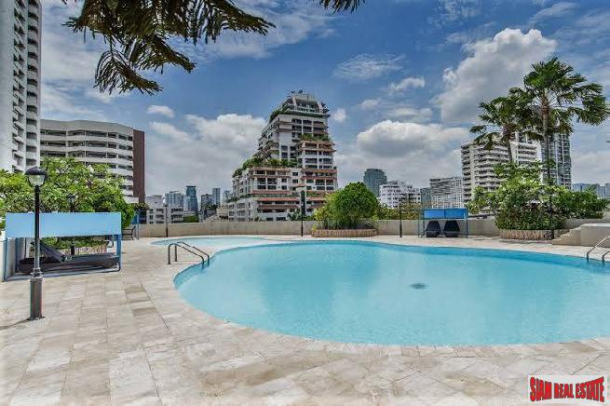 Regent on the park 3 | 3 Bed Condo for Rent in Asoke-1