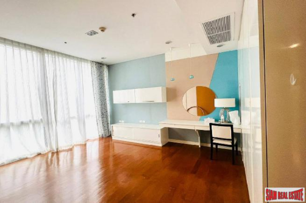 Domus Condominium | Ultra Luxury 4 + 1 Unit Partly Furnished with Green Views at Sukhumvit 18, Asoke-13