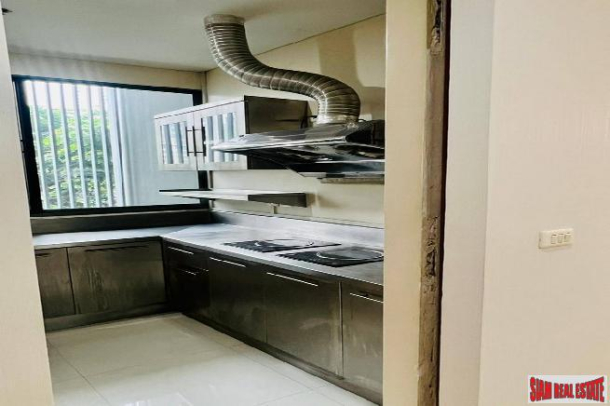 Domus Condominium | Ultra Luxury 4 + 1 Unit Partly Furnished with Green Views at Sukhumvit 18, Asoke-16