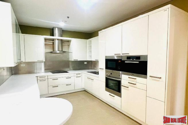Domus Condominium | Ultra Luxury 4 + 1 Unit Partly Furnished with Green Views at Sukhumvit 18, Asoke-5