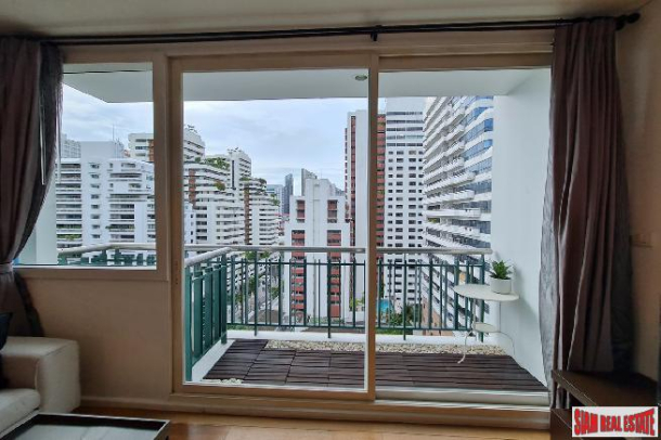 Wind Sukhumvit 23 | Bright 1 Bed on the 4th Floor at this Excellent Condo at Asoke, Sukhumvit 23-18