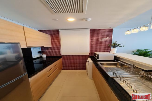 Wind Sukhumvit 23 | Bright 1 Bed on the 4th Floor at this Excellent Condo at Asoke, Sukhumvit 23-21