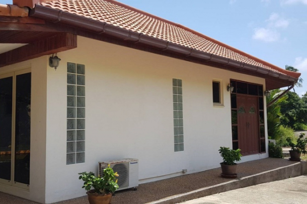 Three Bedroom Sea View Family Style Koh Lanta Villa for Sale-26
