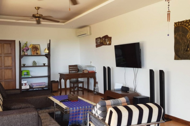 Three Bedroom Sea View Family Style Koh Lanta Villa for Sale-6