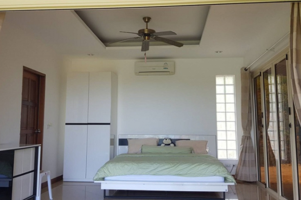 Three Bedroom Sea View Family Style Koh Lanta Villa for Sale-7
