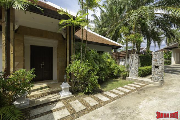 Charming Newly Renovated Two Bedroom Townhouse for Sale in the Heart of Patong-29