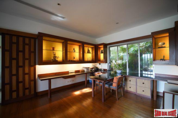Luxury Beachfront condos for Sale in Naklua, Pattaya - Two Bedroom-30